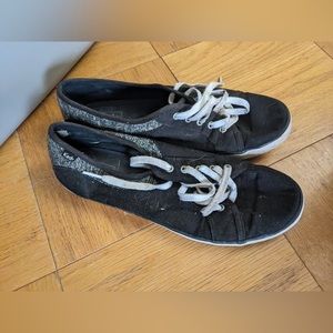 Ked’s size 9.5 Black/grey sneaker